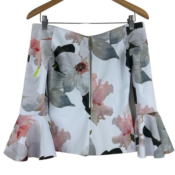 Ted Baker Womens Size 0 White Veleita Chatsworth Bloom Bell Sleeve Top - Picture 7 of 10